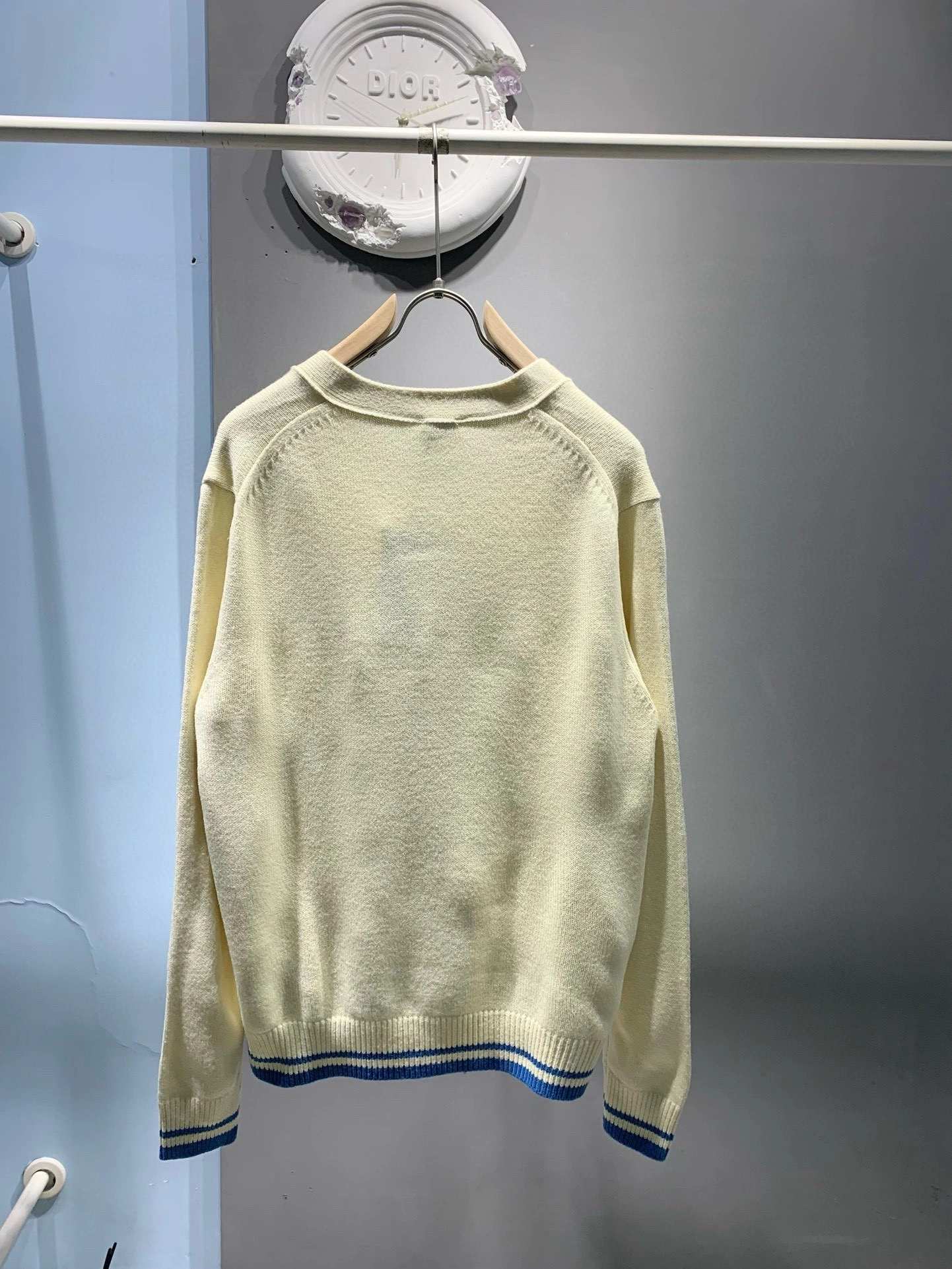 wg.luxury- 4ior wool embroidery 2colour item:D-F409J5225-2